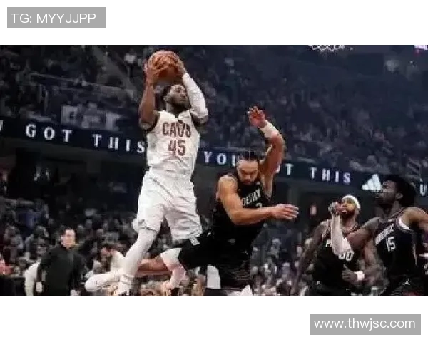 2009年NBA季后赛骑士与老鹰对决回顾及精彩瞬间分析