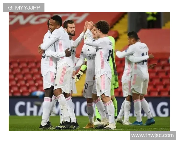 2009年火箭与山猫激战回顾球场上的精彩瞬间与战术较量分析