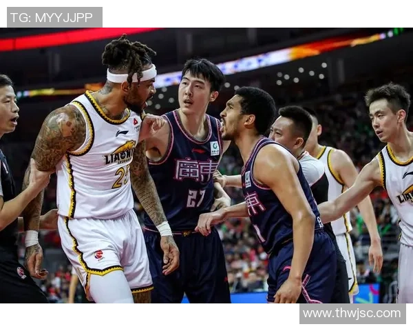 2013年CBA季后赛山东队对阵广东队的精彩对决回顾与分析